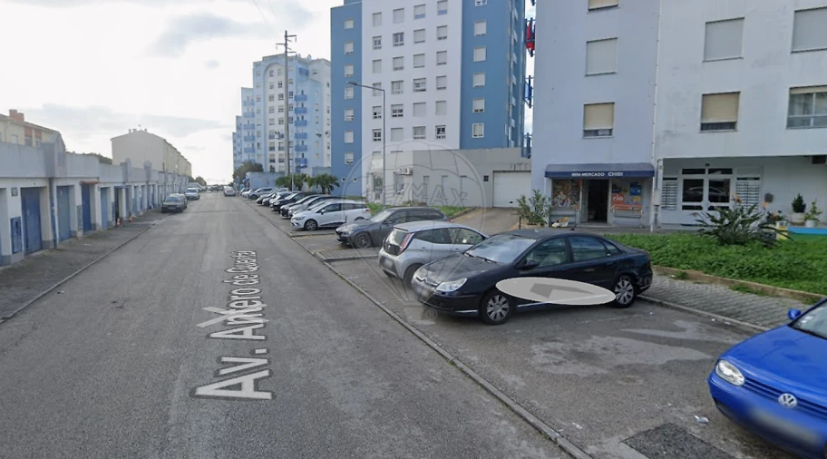 Loja para Arrendamento em Póvoa de Santa Iria e Forte da Casa Foto 3