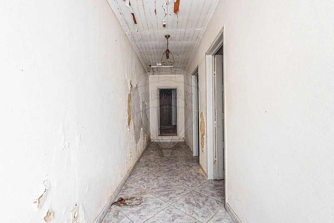 Moradia T3 para Venda em Vila Nova da Rainha Foto 15