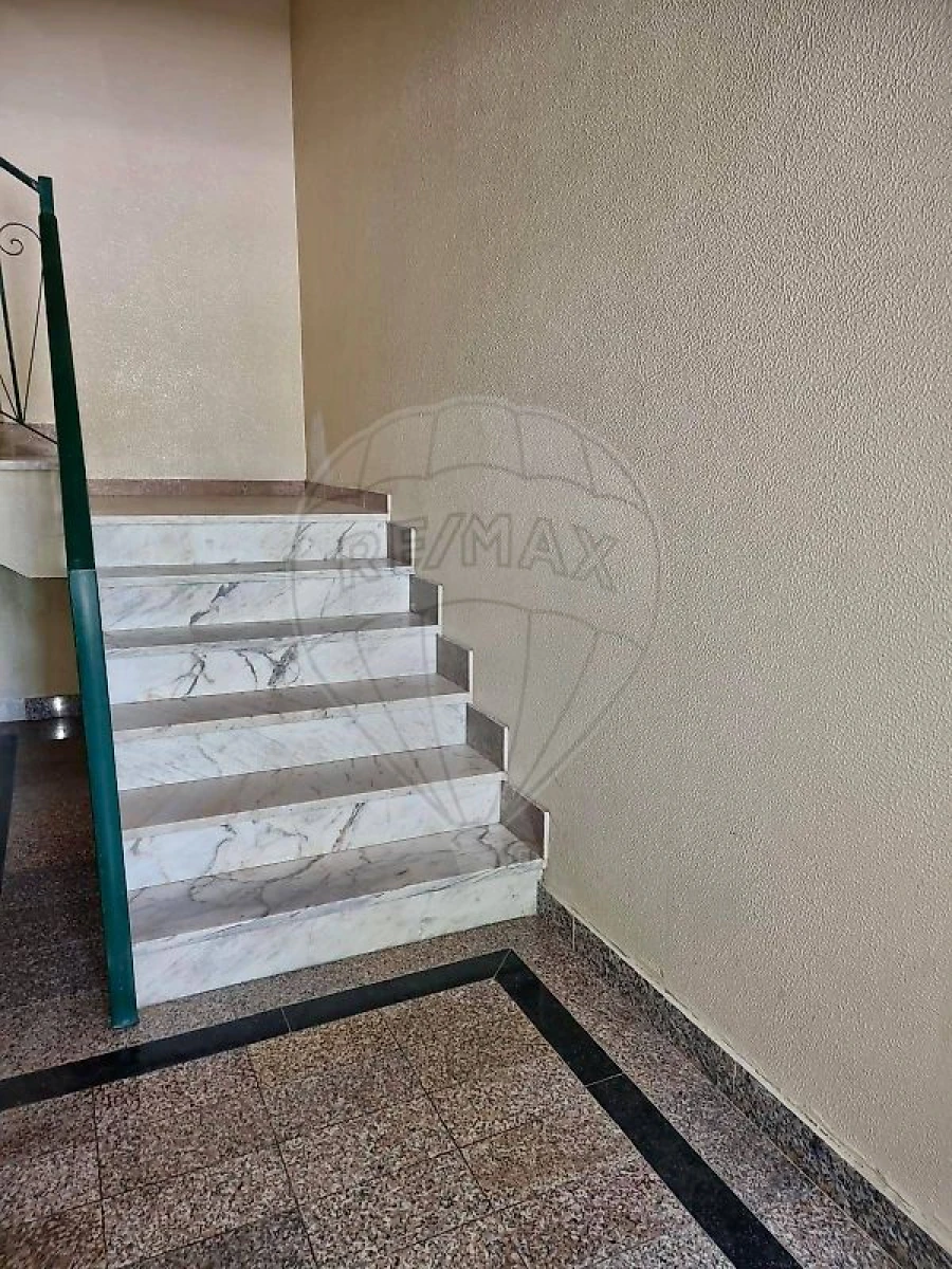Apartamento T2 para Venda em Pinhal Novo Foto 2