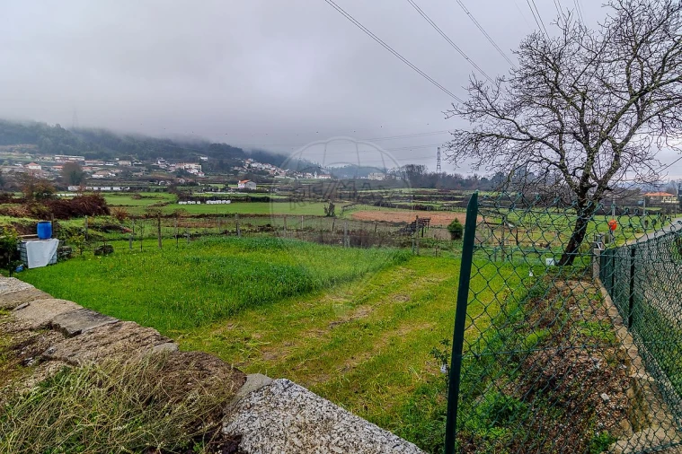 Terreno para Venda em Paredes Foto 7