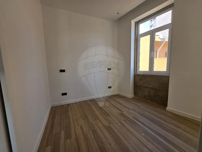 Moradia T2 para Venda em Santa Marinha e São Pedro da Afurada Foto 12