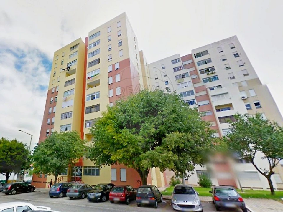 Apartamento T3 para Venda em Corroios Foto 5