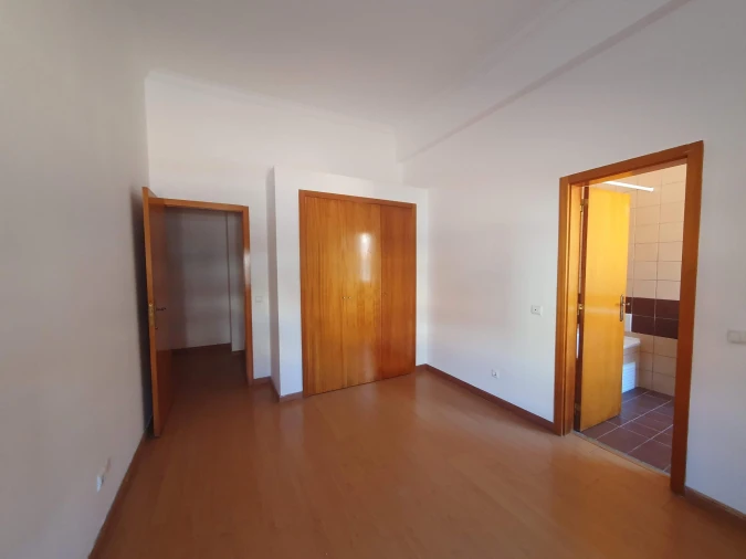 Apartamento T3 para Venda em Setubal (São Sebastião) Foto 5