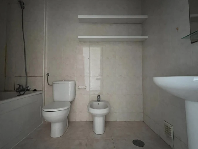 Apartamento T2 para Venda em Valongo Foto 13