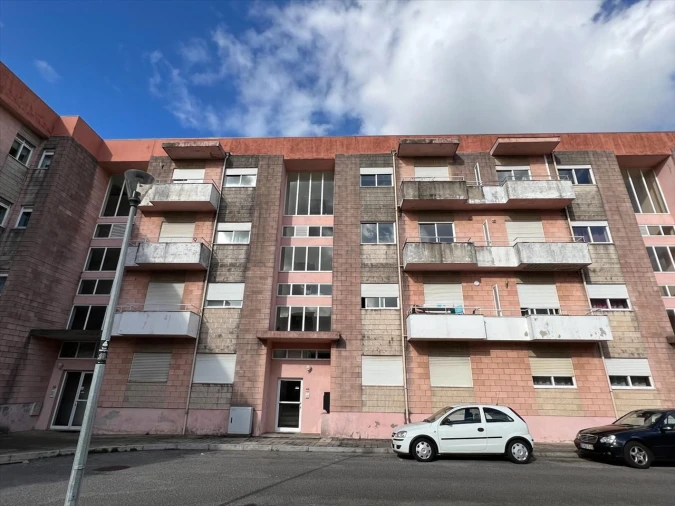 Apartamento T2 para Venda em Valongo Foto 14