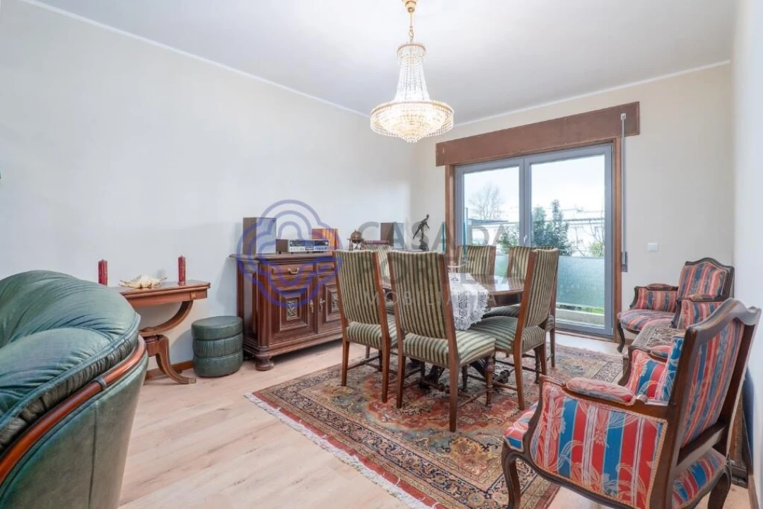Apartamento T4 para Venda em Paranhos Foto 11