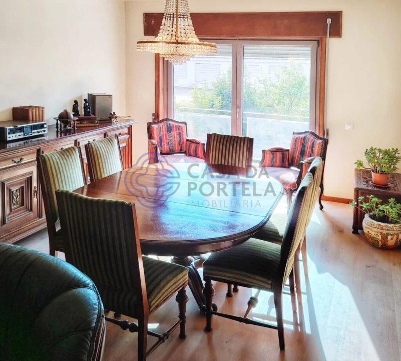Apartamento T4 para Venda em Paranhos Foto 12