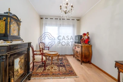 Apartamento T4 para Venda em Paranhos
