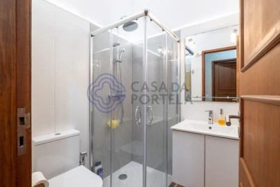 Apartamento T4 para Venda em Paranhos