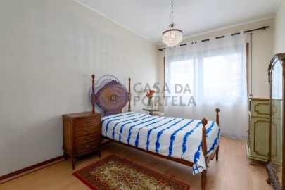 Apartamento T4 para Venda em Paranhos