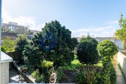 Apartamento T4 para Venda em Paranhos