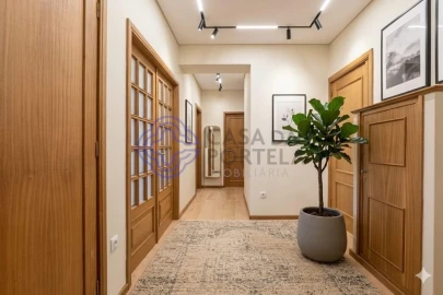 Apartamento T4 para Venda em Paranhos