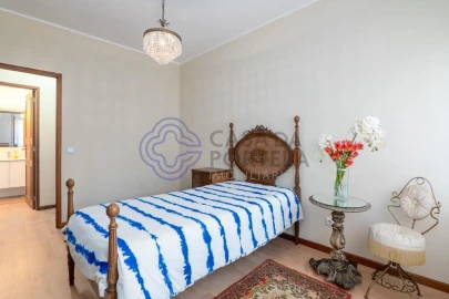 Apartamento T4 para Venda em Paranhos