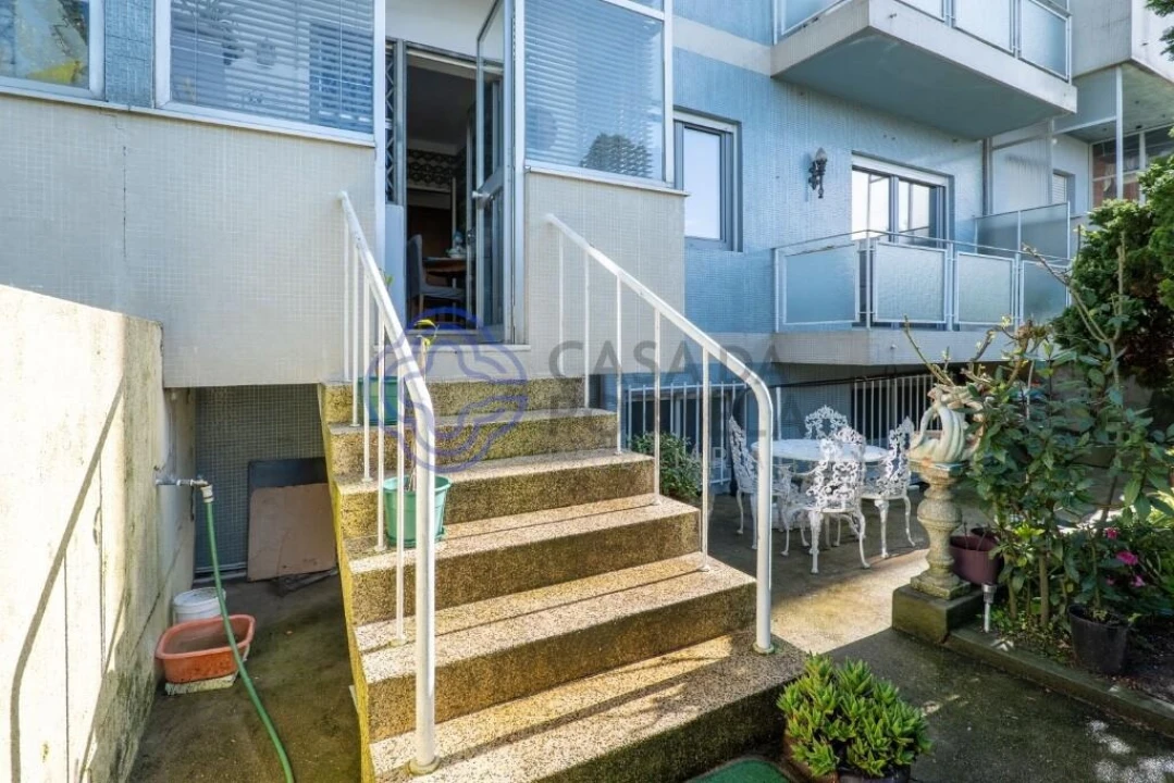 Apartamento T4 para Venda em Paranhos Foto 48