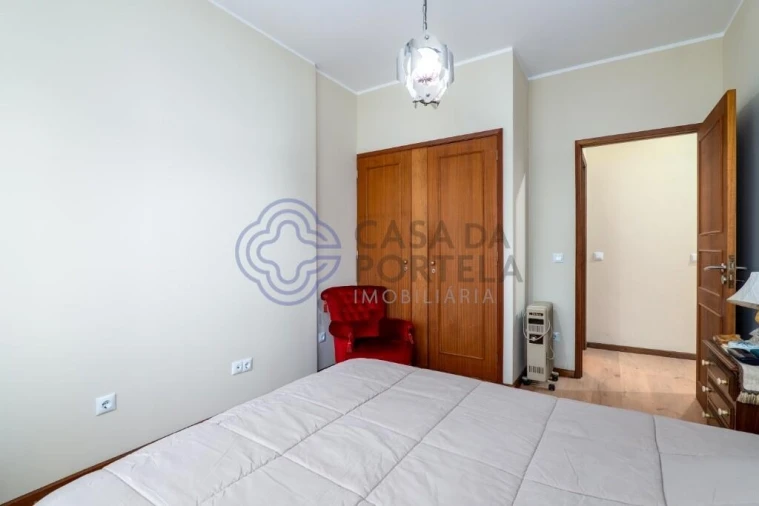 Apartamento T4 para Venda em Paranhos Foto 31
