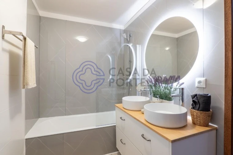 Apartamento T4 para Venda em Paranhos Foto 26