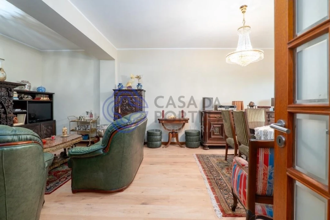 Apartamento T4 para Venda em Paranhos Foto 7