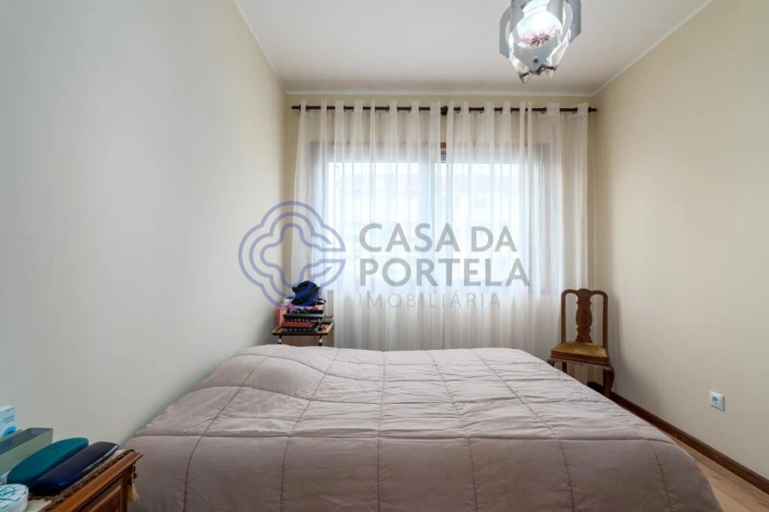 Apartamento T4 para Venda em Paranhos Foto 32