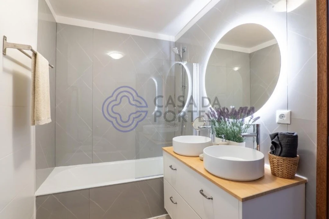 Apartamento T4 para Venda em Paranhos Foto 26