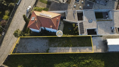 Terreno para Venda em Gulpilhares e Valadares