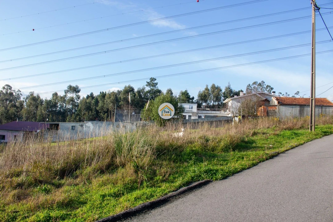 Terreno para Venda em Sandim, Olival, Lever e Crestuma Foto 2