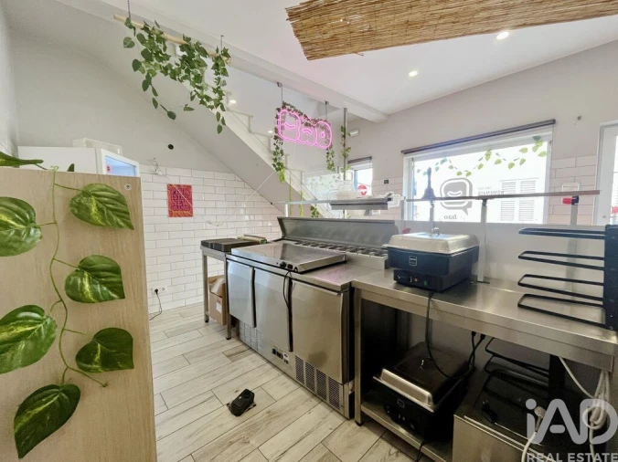 Loja para Venda em Lagos (São Sebastião e Santa Maria) Foto 3