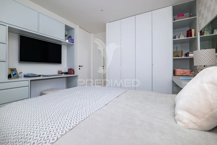 Moradia T3 para Venda em Turiz Foto 11