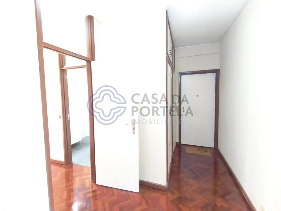 Apartamento T3 para Venda em Bonfim Foto 17