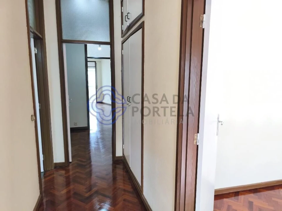 Apartamento T3 para Venda em Bonfim Foto 23