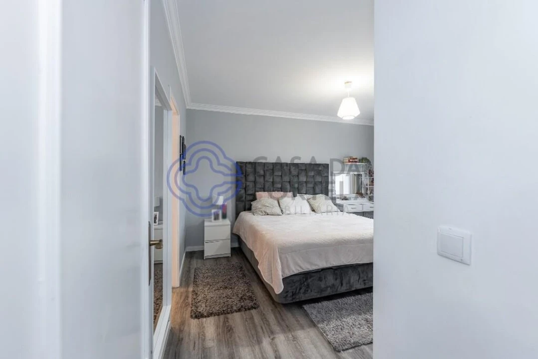 Apartamento T4 para Venda em Arcozelo Foto 37