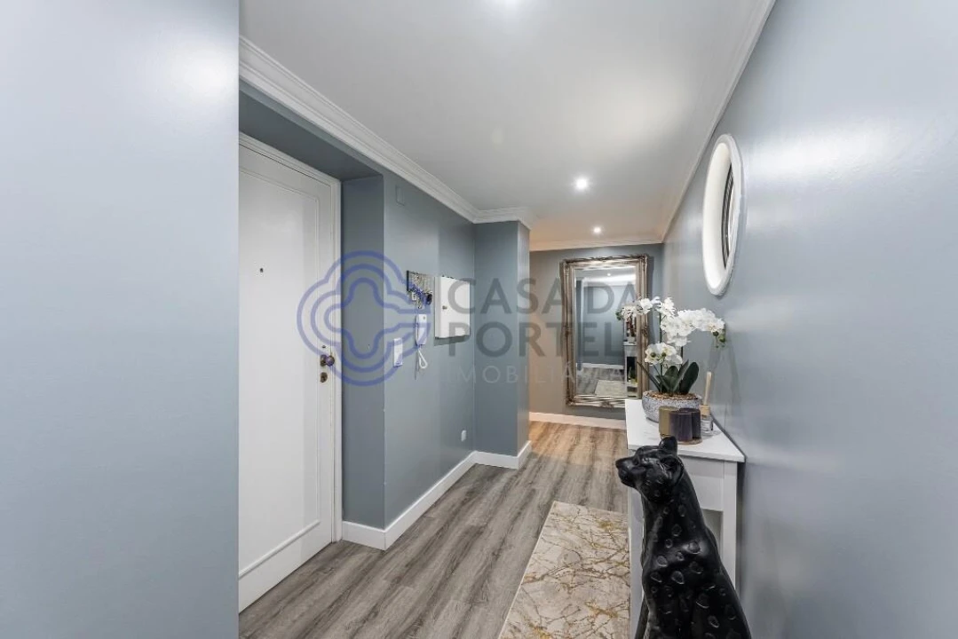 Apartamento T4 para Venda em Arcozelo Foto 14