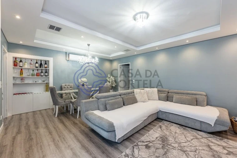 Apartamento T4 para Venda em Arcozelo Foto 21