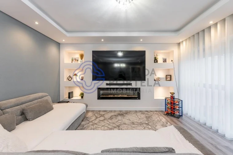 Apartamento T4 para Venda em Arcozelo Foto 20