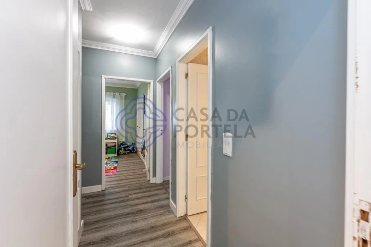 Apartamento T4 para Venda em Arcozelo Foto 27