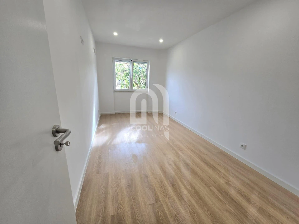 Apartamento T3 para Venda em Amora Foto 17