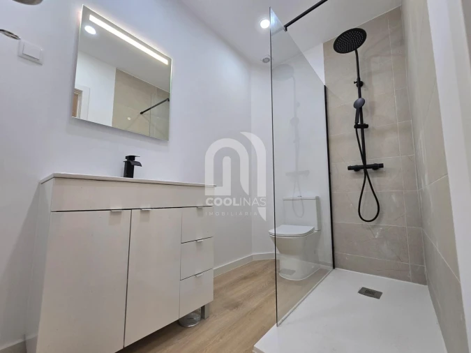 Apartamento T3 para Venda em Amora Foto 25