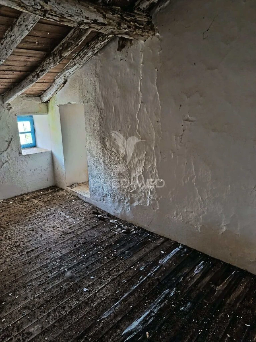 Moradia T5 para Venda em Reguengo e São Julião Foto 4