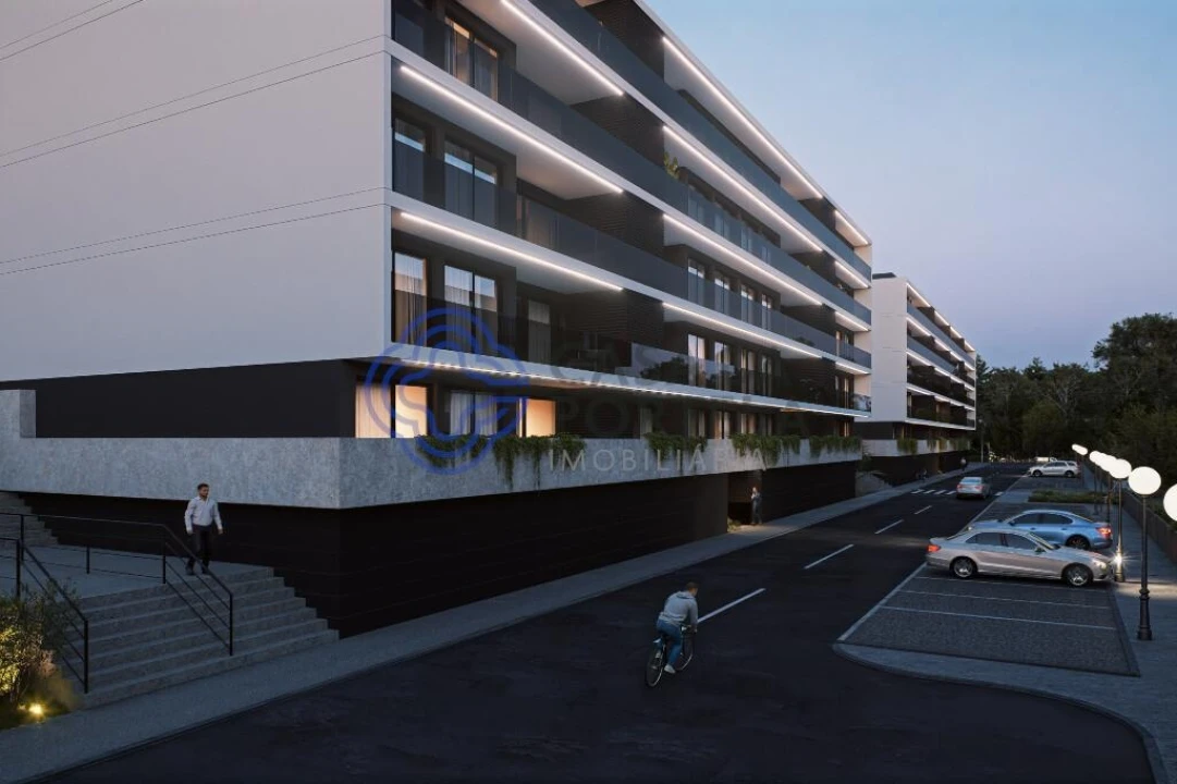 Apartamento T4 para Venda em Fânzeres e São Pedro da Cova Foto 13