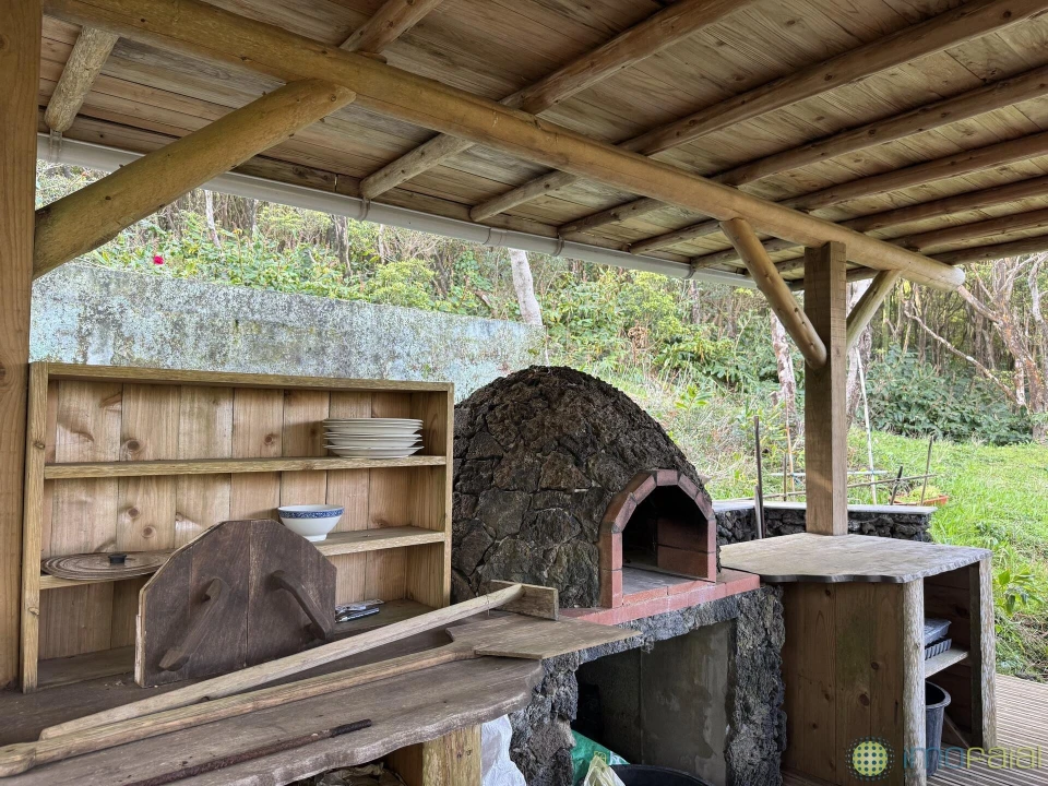 Prédio para Venda em Capelo Foto 18