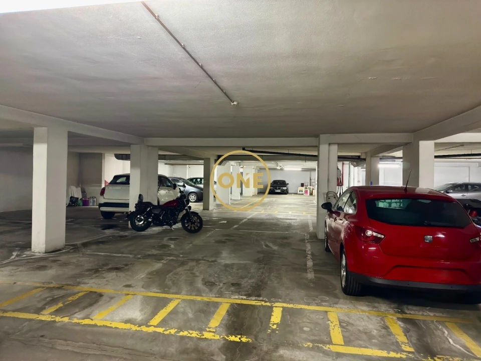 Apartamento T2 para Venda em Valongo Foto 28