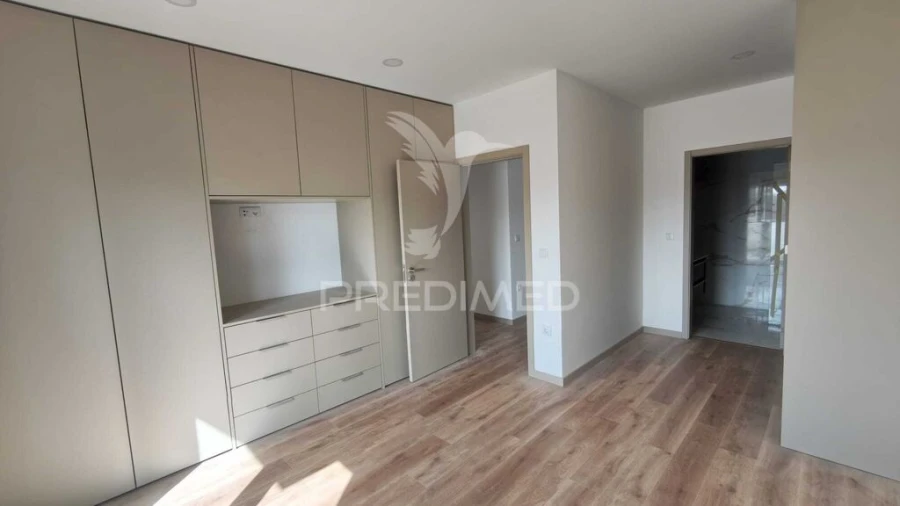 Moradia T3 para Venda em Gafanha da Encarnação Foto 13