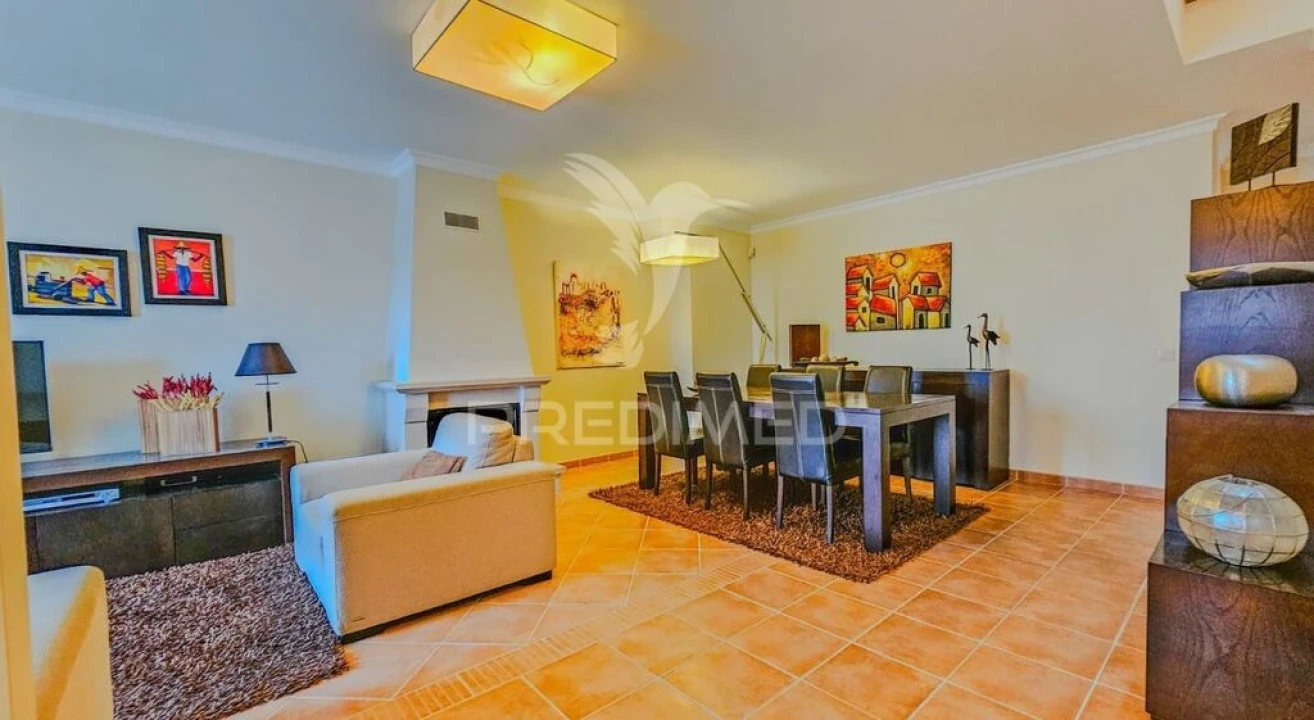 Moradia T3 para Venda em Ferragudo Foto 12