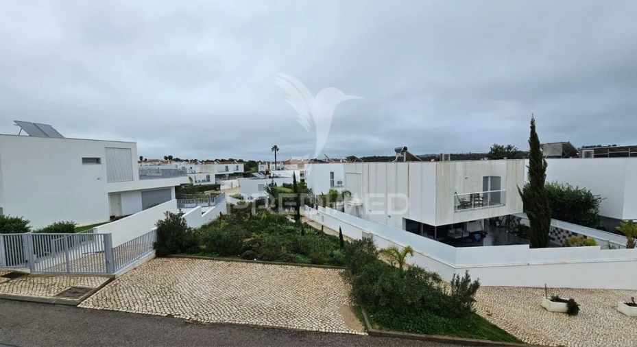 Moradia T3 para Venda em Ferragudo Foto 18