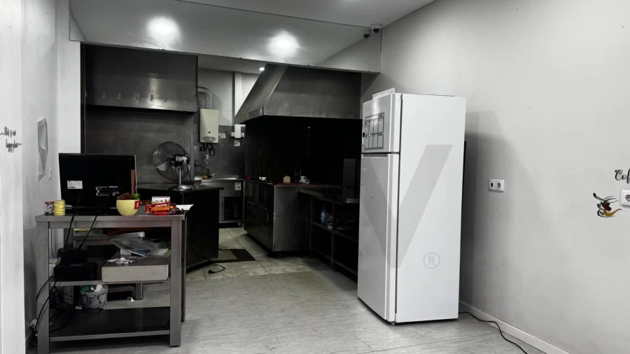 Loja para Trespasse em Azeitão (São Lourenço e São Simão) Foto 3