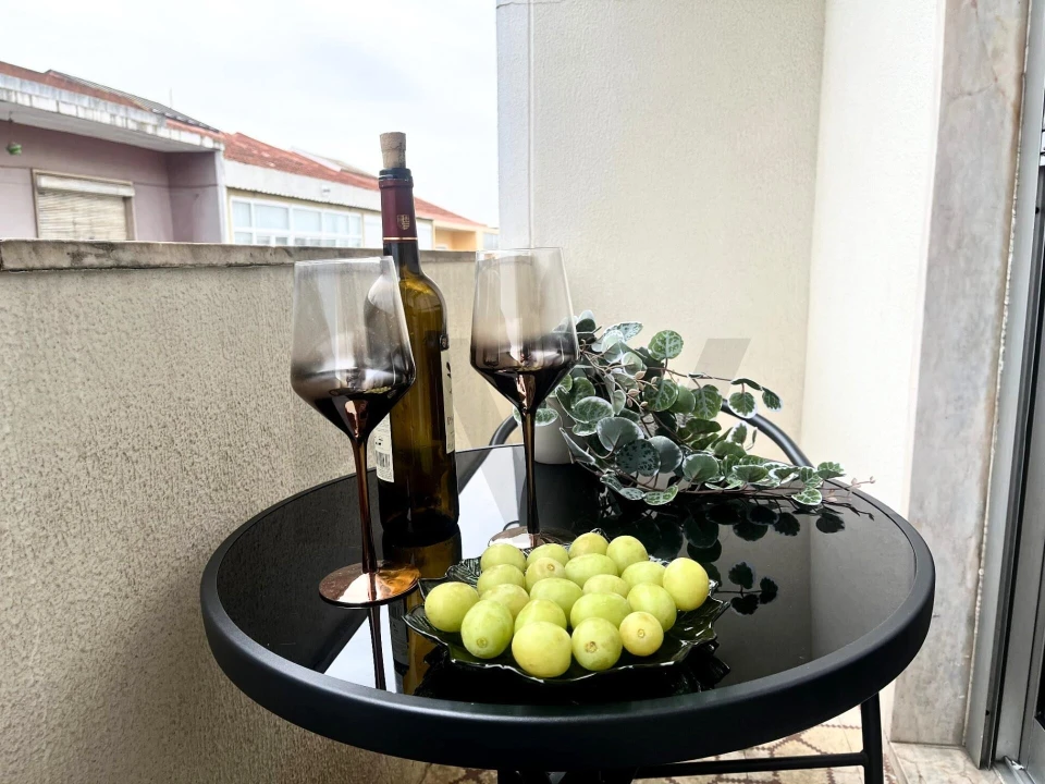 Apartamento T3 para Venda em Laranjeiro e Feijó Foto 24