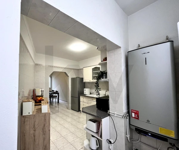 Apartamento T3 para Venda em Laranjeiro e Feijó Foto 5