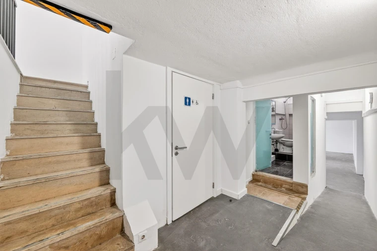 Loja para Venda em Campo de Ourique Foto 8