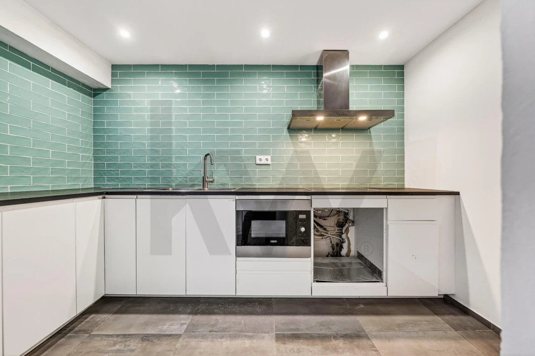 Loja para Venda em Campo de Ourique Foto 10