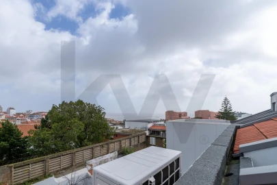 Apartamento T4 para Arrendamento em São Vicente