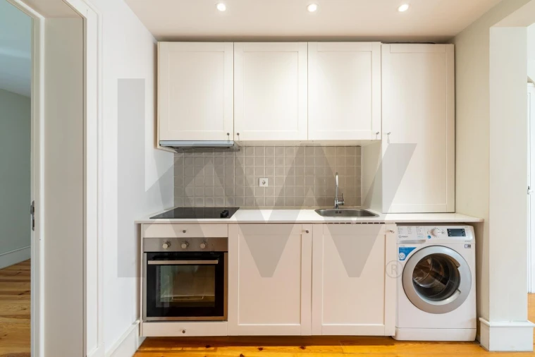 Apartamento T4 para Arrendamento em São Vicente Foto 8